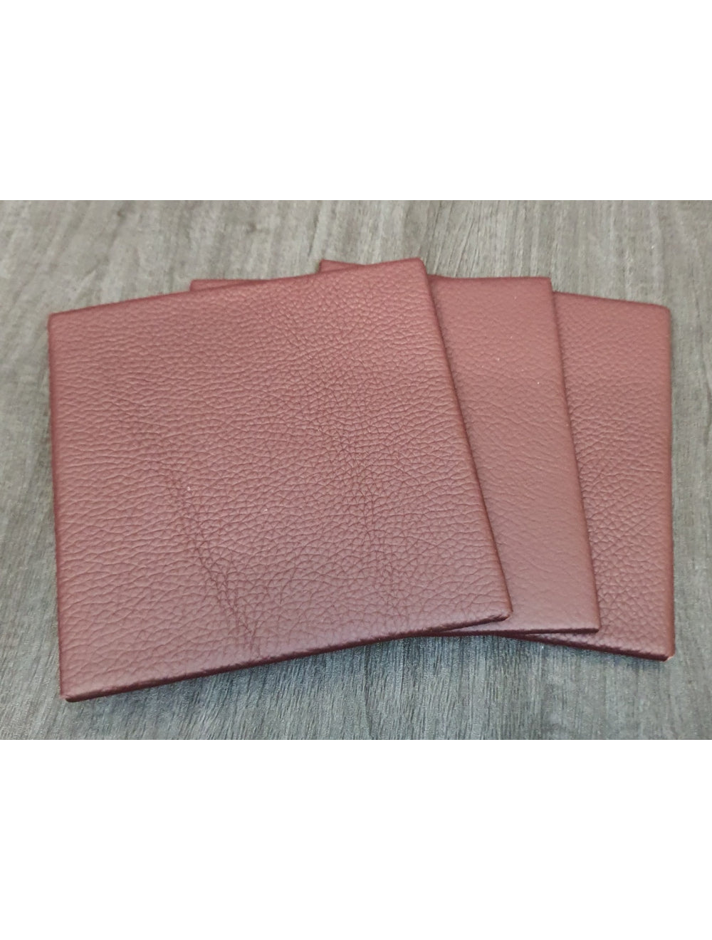 Course en cuir Grapeshelly foncé - 10 cm SQ (article de vente)